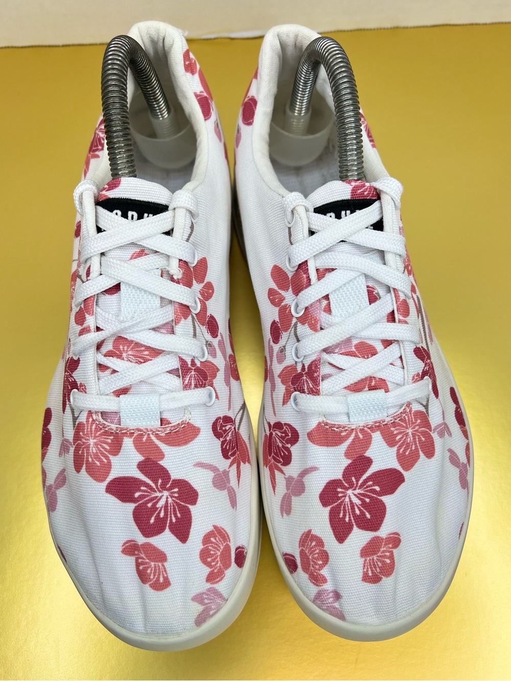 Nobull Canvas Trainer Low Cherry Blossom Sneakers WMNS 8.5 Very Clean NO INSOLES - Picture 3 of 15